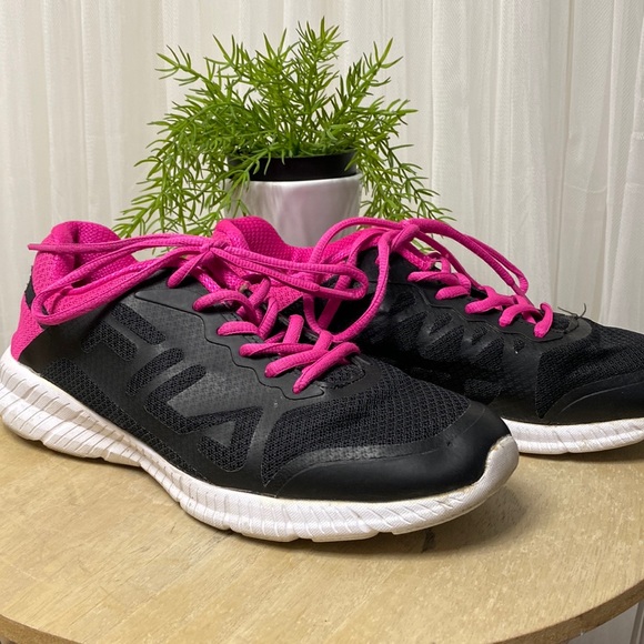 Fila running shoes - Picture 3 of 8